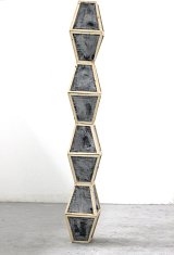 {Colonne sans fin, d'après Constantin Brancusi}, 2015