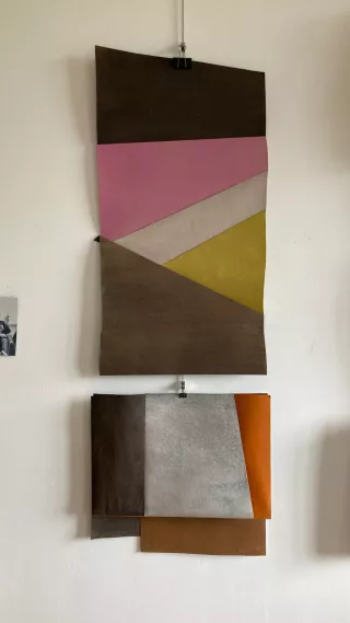 87 x 46 cm (partie haute) 45 x 49 cm (partie basse)