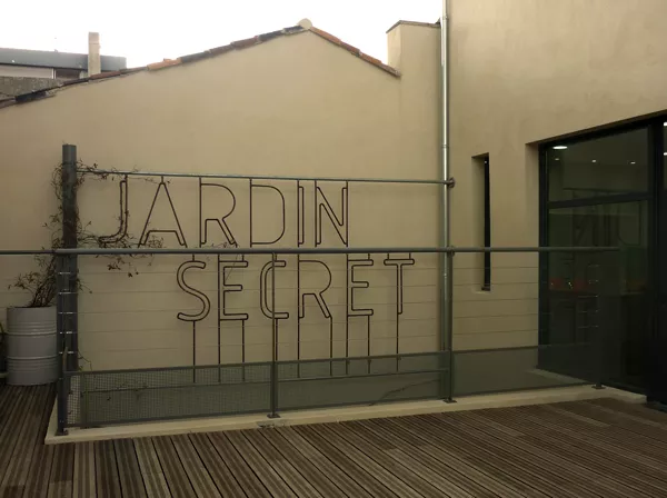 {Jardin Secret,} 2011 